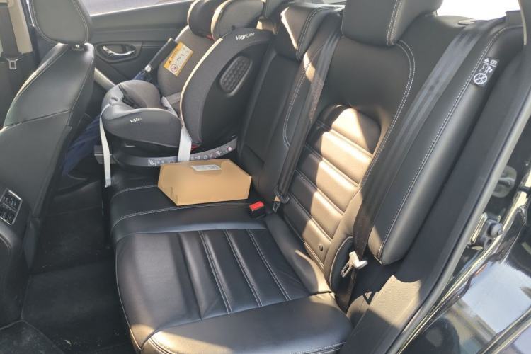 Used Venucia T90 2017 2.0L CVT Smart Edition Left Rear Seat