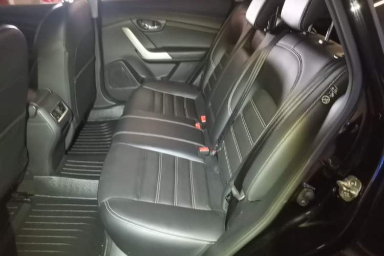 Used Venucia T90 2017 2.0L CVT Smart Edition Left Rear Seat