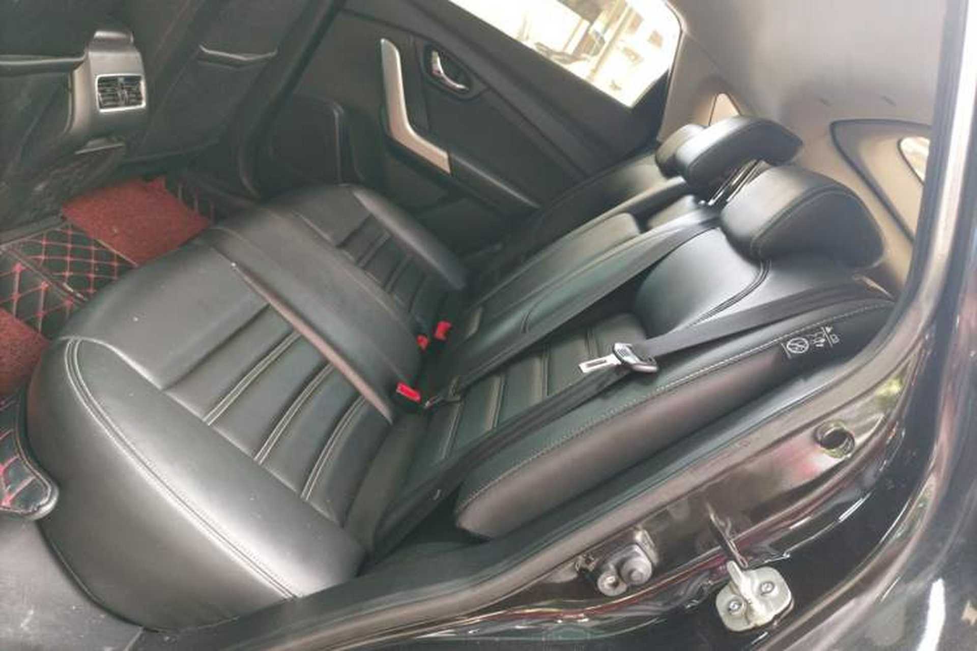 Used Venucia T90 2017 2.0L CVT Smart Edition Left Rear Seat