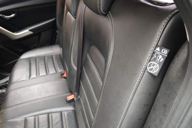 Used Venucia T90 2017 2.0L CVT Smart Edition Left Rear Seat