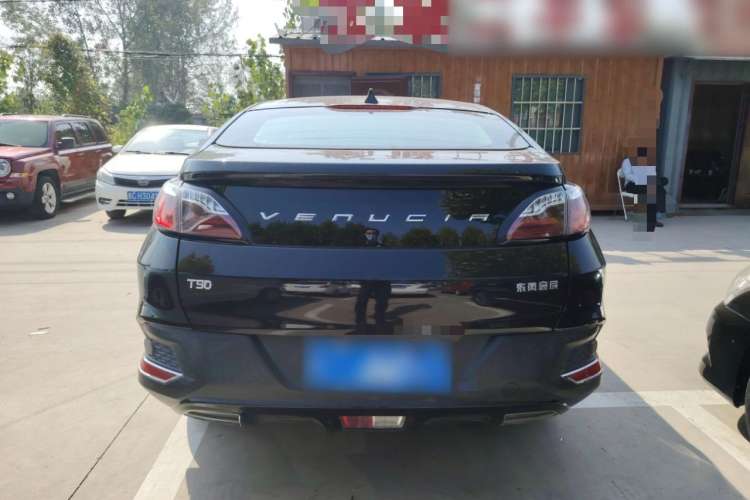 Used Venucia T90 2017 2.0L Manual ChenShang Edition Rear