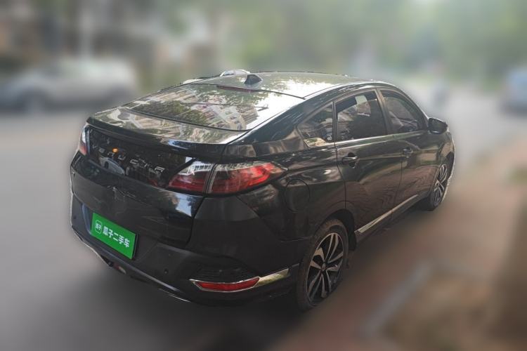 Used Venucia T90 2017 2.0L Manual ChenShang Edition Rear Right 45 Deg