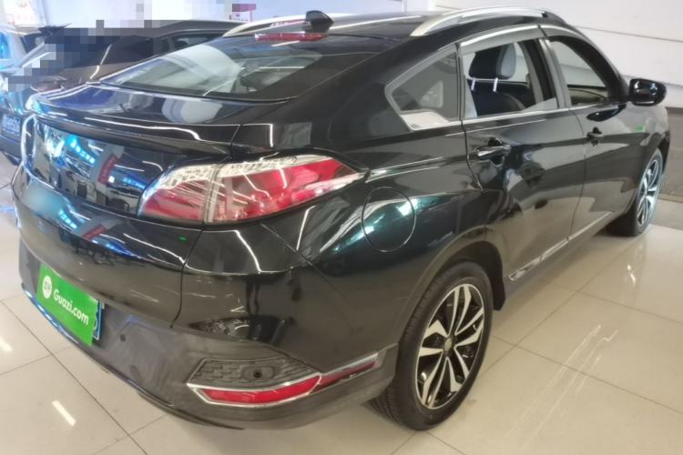 Used Venucia T90 2017 2.0L CVT Smart Edition Rear Right 45 Deg