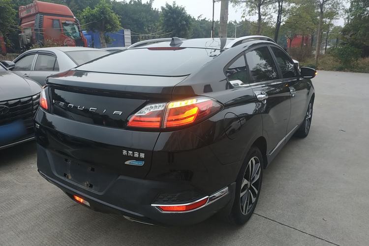 Used Venucia T90 2017 2.0L CVT Smart Edition Rear Right 45 Deg
