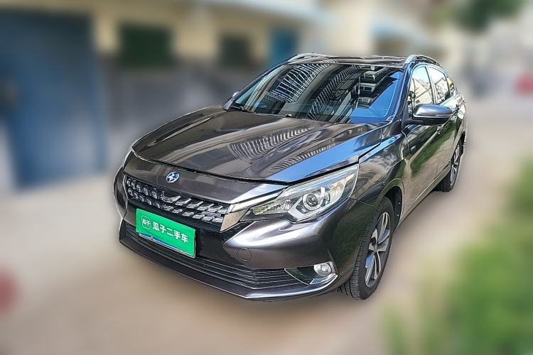 Used Venucia T90 2017 2.0L CVT Smart Edition Guazi used car, China used car export, Used car for sale, Used  cars, Cheapest cars for sale