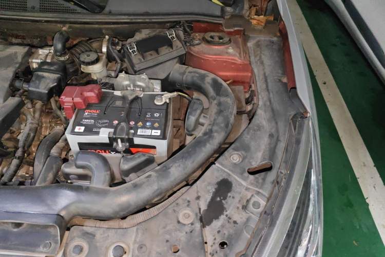 Used Venucia T90 2017 2.0L CVT Smart Edition Engine Bay Left