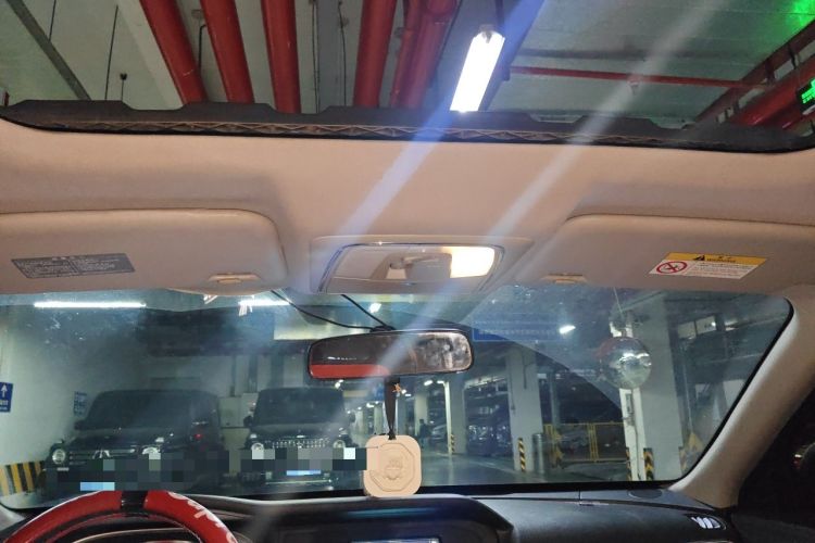 Used Venucia T90 2017 2.0L CVT Smart Edition Headliner