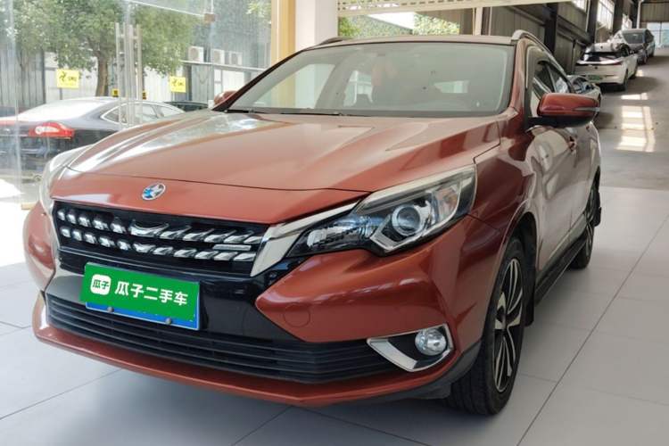 Used Venucia T90 2017 2.0L CVT Smart Edition Guazi used car, China used car export, Used car for sale, Used  cars, Cheapest cars for sale