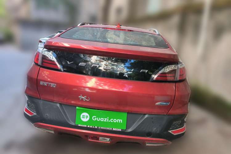 Used Venucia T90 2017 2.0L CVT Leading Edition Rear