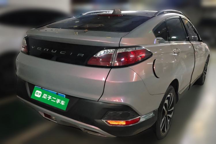 Used Venucia T90 2017 2.0L CVT Smart Edition Rear Right 45 Deg