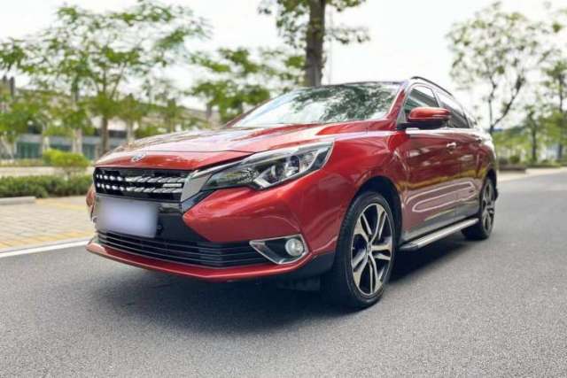 Used Venucia T90 2017 2.0L CVT Leading Edition