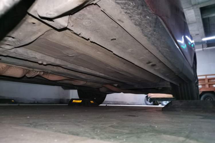 Used Venucia T90 2017 2.0L CVT Leading Edition Chassis Front Left