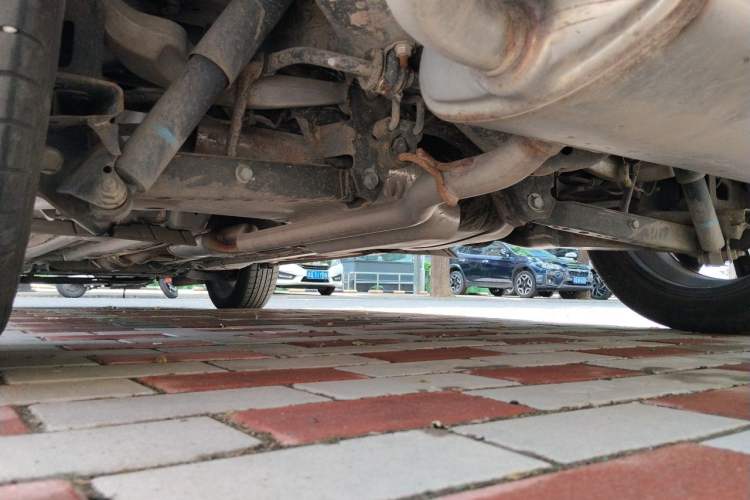 Used Venucia T90 2017 2.0L Manual ZhiShang Edition Chassis Rear Left