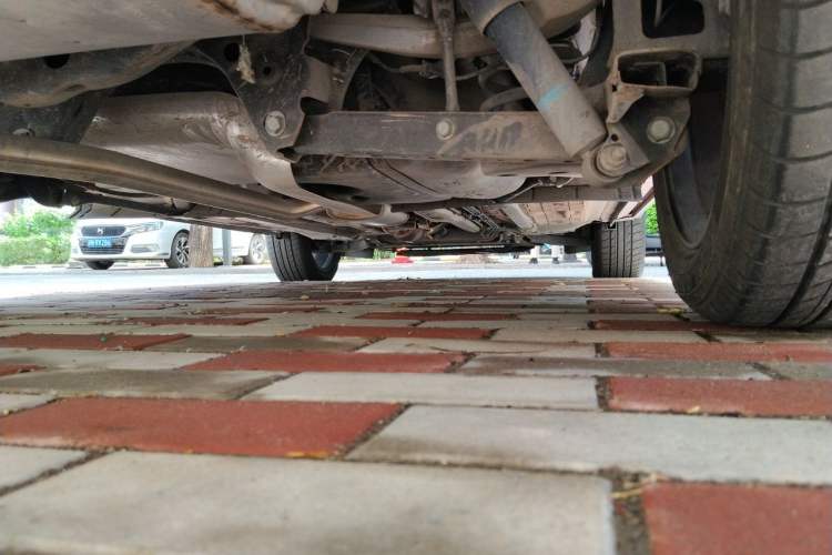 Used Venucia T90 2017 2.0L Manual ZhiShang Edition Chassis Rear Right