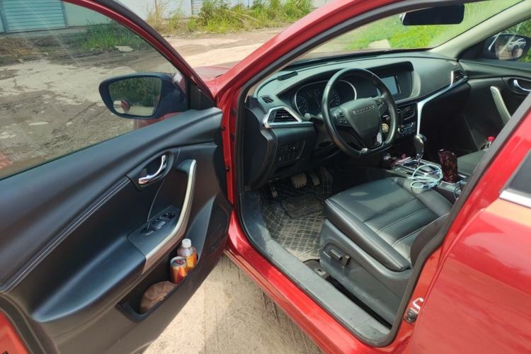 Used Venucia T90 2017 2.0L CVT Smart Edition Driver Seat