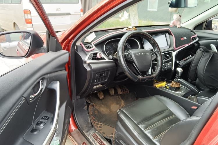 Used Venucia T90 2017 2.0L Manual ZhiShang Edition Driver Seat