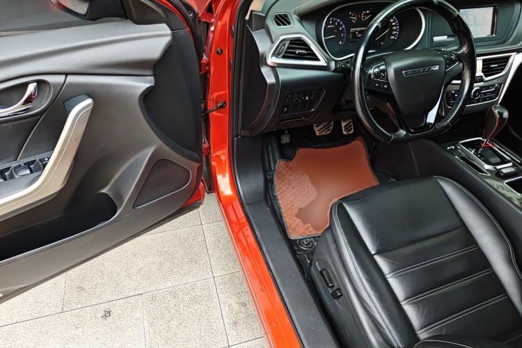 Used Venucia T90 2017 2.0L CVT Smart Edition Driver Seat