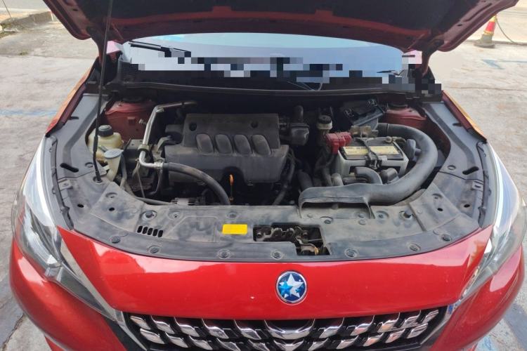 Used Venucia T90 2017 2.0L CVT Smart Edition Engine Bay