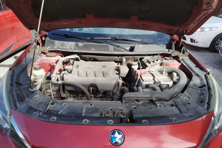 Used Venucia T90 2017 2.0L CVT Smart Edition Engine Bay