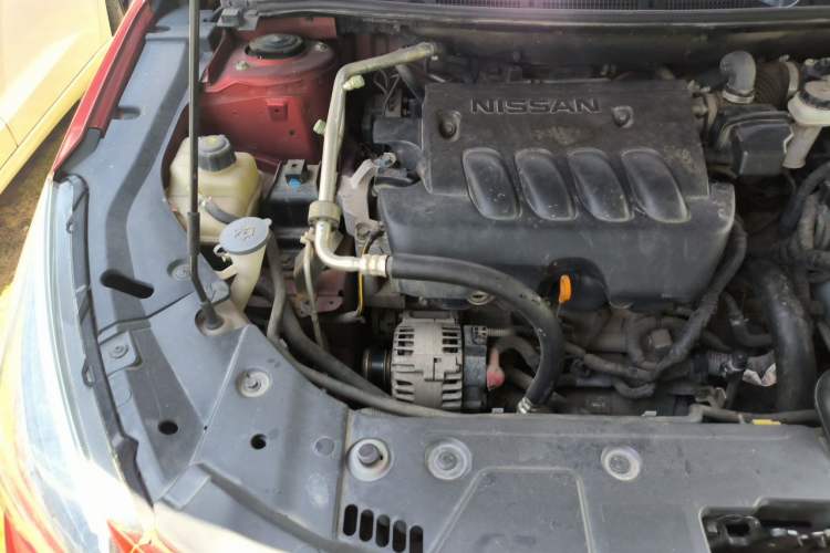 Used Venucia T90 2017 2.0L CVT Smart Edition Engine Bay Right