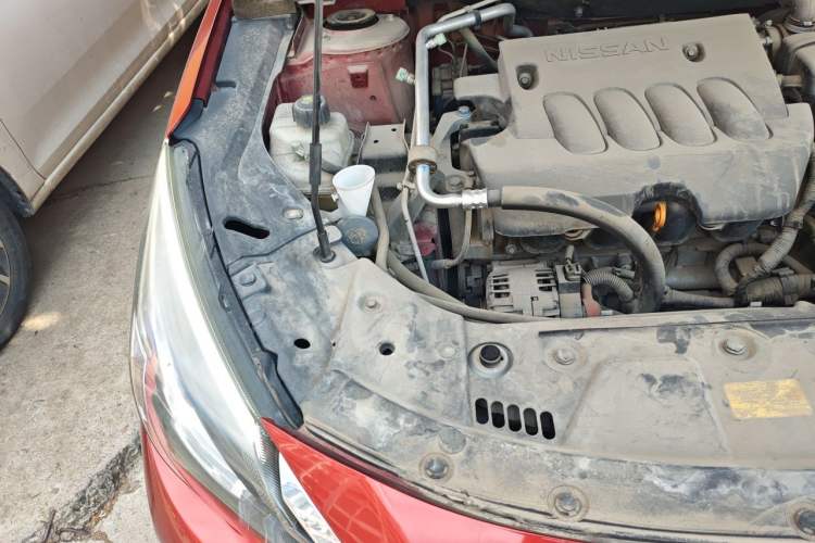 Used Venucia T90 2017 2.0L CVT Smart Edition Engine Bay Right