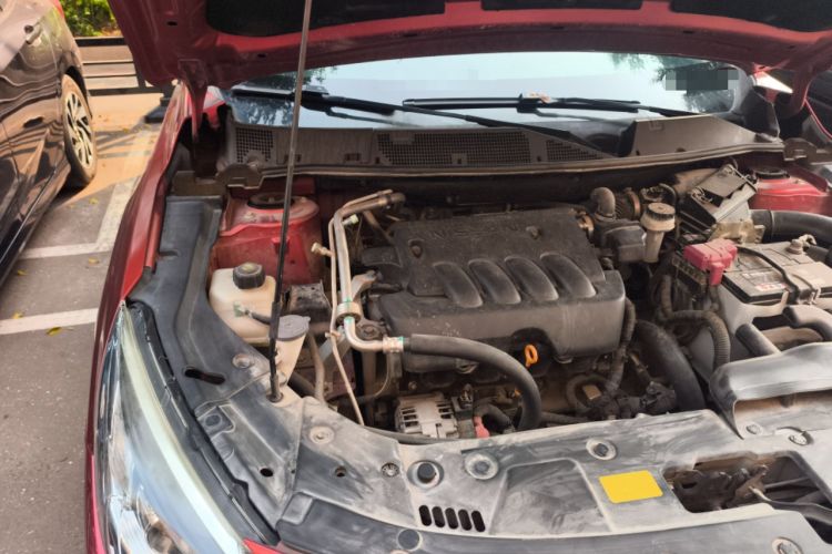 Used Venucia T90 2017 2.0L CVT Smart Edition Engine Bay Right