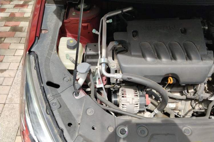 Used Venucia T90 2017 2.0L Manual ZhiShang Edition Engine Bay Right