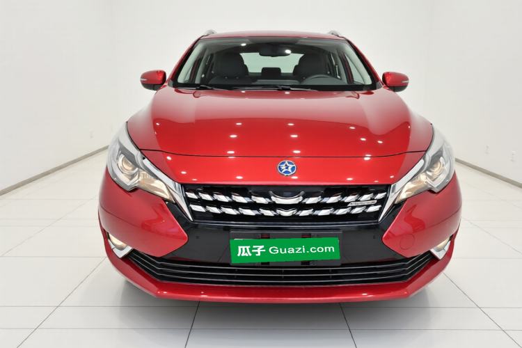 Used Venucia T90 2017 2.0L CVT Smart Edition Exterior 1