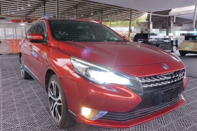 Used Venucia T90 2017 2.0L CVT Leading Edition Exterior 2