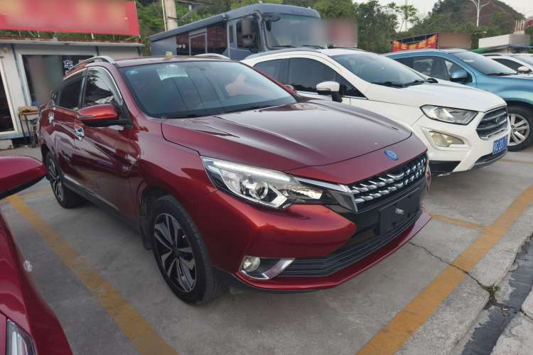 Used Venucia T90 2017 2.0L CVT Smart Edition Exterior 2