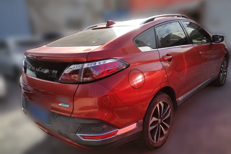 Used Venucia T90 2017 2.0L CVT Smart Edition Exterior 5
