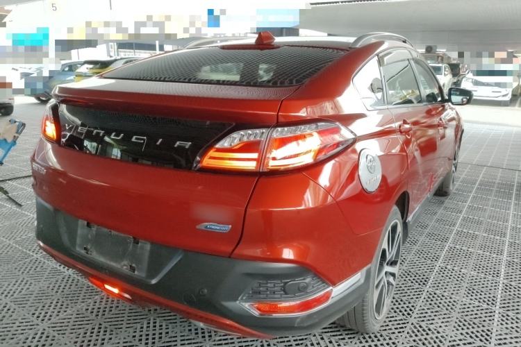 Used Venucia T90 2017 2.0L CVT Leading Edition Exterior 5