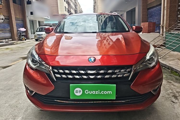 Used Venucia T90 2017 2.0L CVT Smart Edition Front