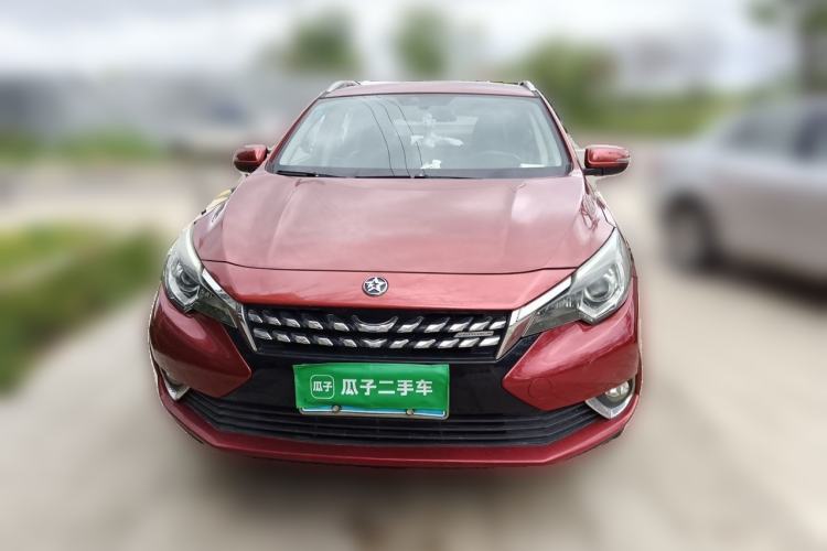 Used Venucia T90 2017 2.0L Manual ZhiShang Edition Front