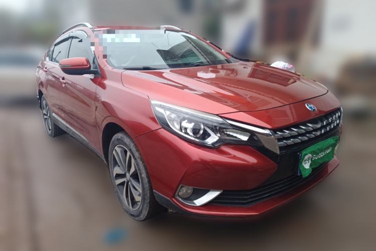 Used Venucia T90 2017 2.0L CVT Smart Edition Front Right 45 Deg
