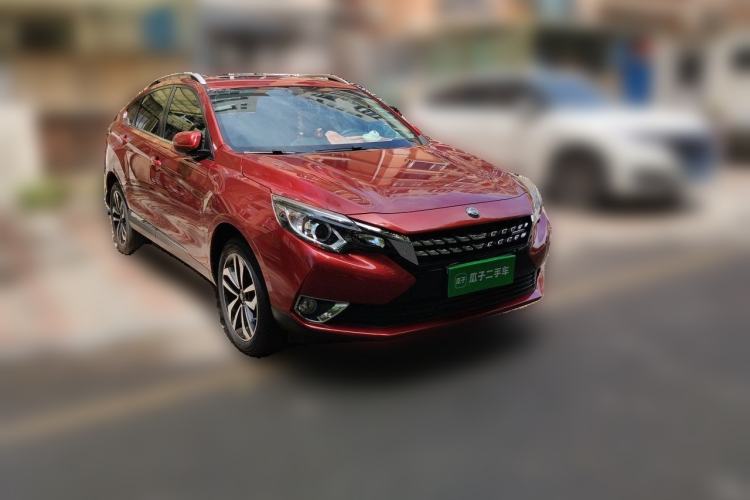 Used Venucia T90 2017 2.0L Manual ZhiShang Edition Front Right 45 Deg