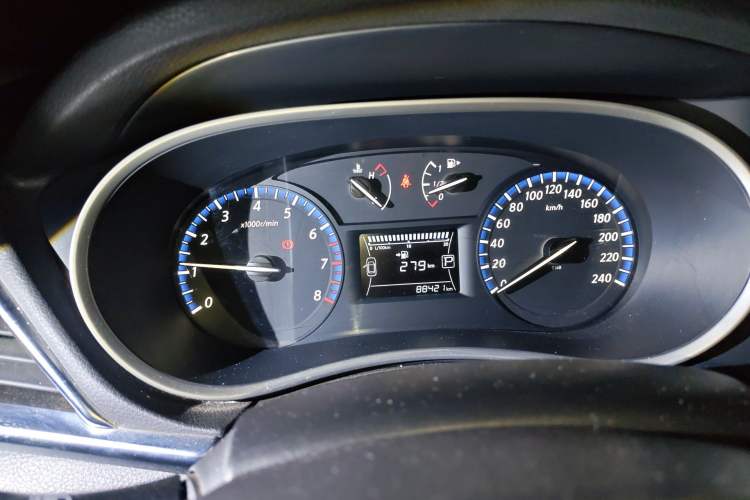 Used Venucia T90 2017 2.0L CVT Fashion Edition Instrument Cluster