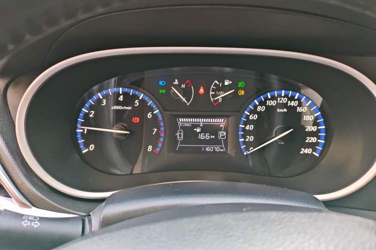 Used Venucia T90 2017 2.0L CVT Smart Edition Instrument Cluster