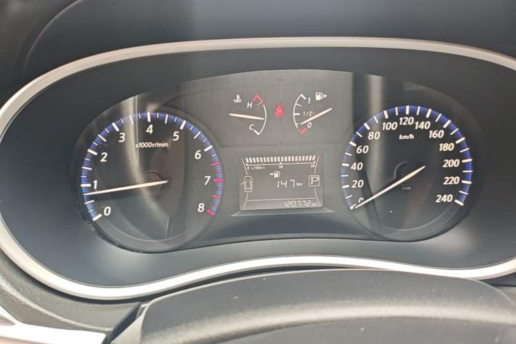 Used Venucia T90 2017 2.0L CVT Smart Edition Instrument Cluster