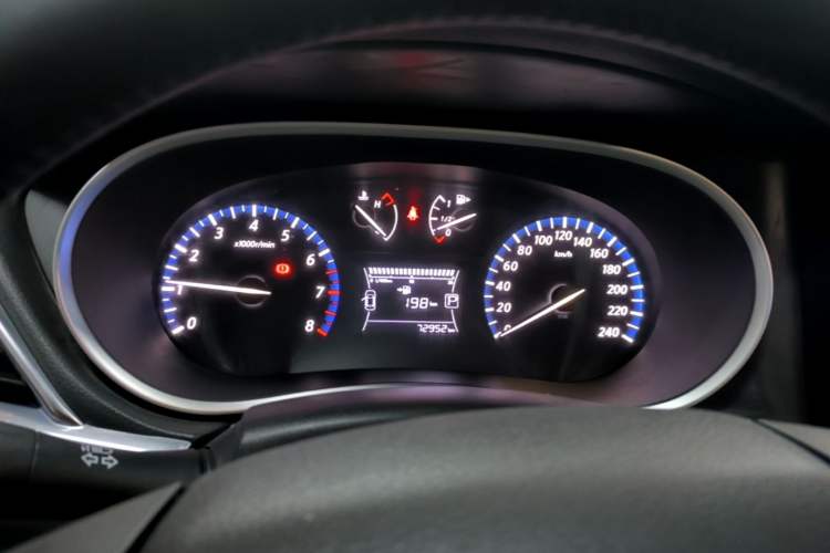Used Venucia T90 2017 2.0L CVT Smart Edition Instrument Cluster