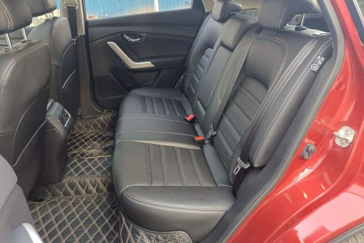 Used Venucia T90 2017 2.0L CVT Smart Edition Interior 1