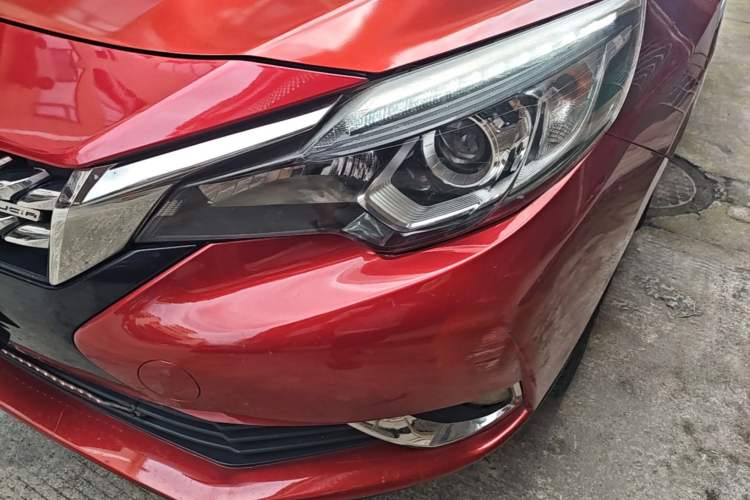 Used Venucia T90 2017 2.0L CVT Smart Edition Left Front Headlight