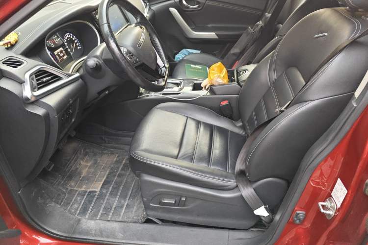 Used Venucia T90 2017 2.0L CVT Smart Edition Left Front Seat