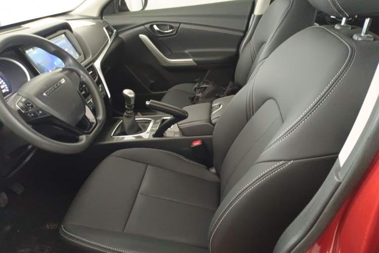 Used Venucia T90 2017 2.0L Manual Fashion Edition Left Front Seat