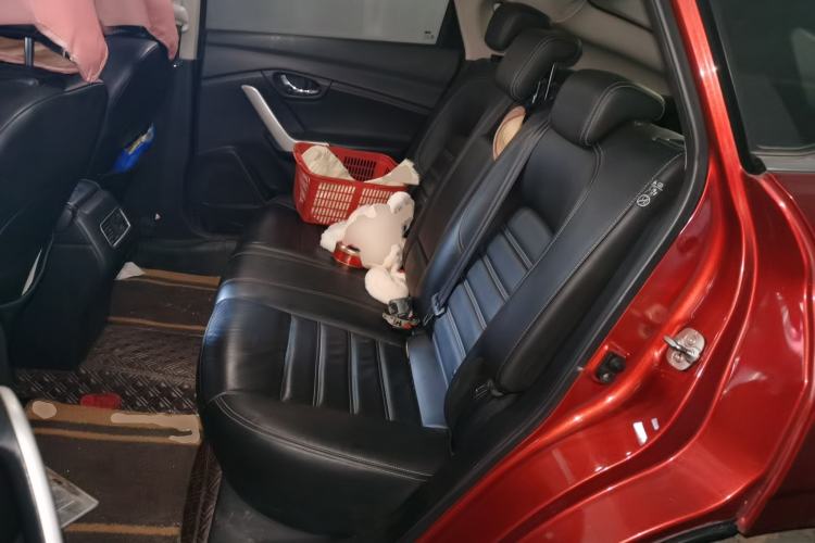 Used Venucia T90 2017 2.0L CVT Leading Edition Left Rear Seat