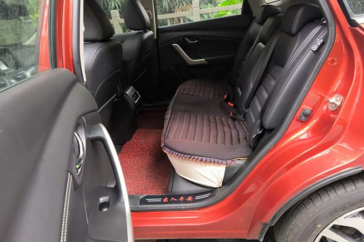 Used Venucia T90 2017 2.0L CVT Smart Edition Left Rear Seat
