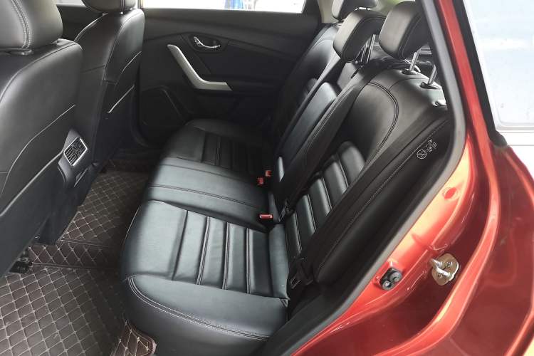 Used Venucia T90 2017 2.0L CVT Smart Edition Left Rear Seat