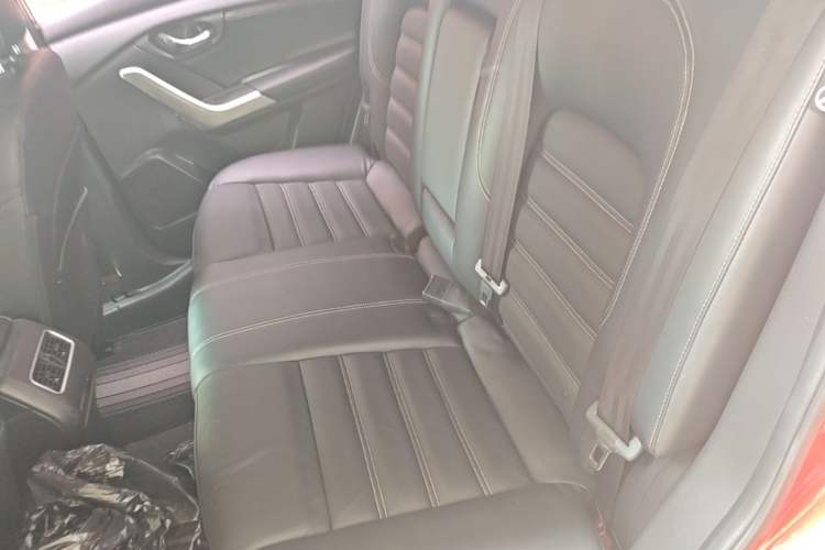 Used Venucia T90 2017 2.0L CVT Smart Edition Left Rear Seat