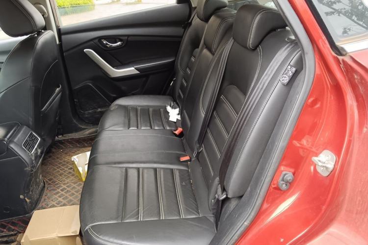 Used Venucia T90 2017 2.0L Manual ZhiShang Edition Left Rear Seat