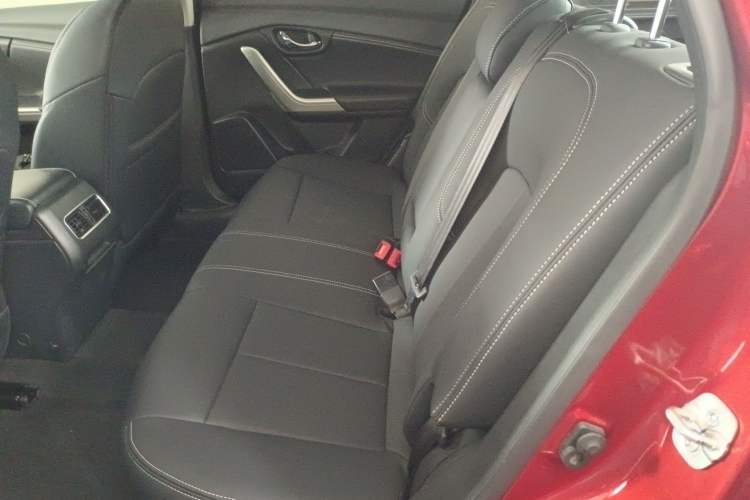 Used Venucia T90 2017 2.0L Manual Fashion Edition Left Rear Seat